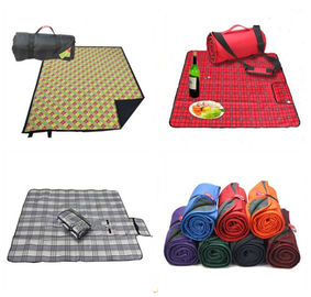 Red Outdoor Camping Mat Waterproof Picnic Blanket Polyester Sponge Material