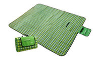 Lamination PP Non Woven Fold Up Picnic Mat Waterproof Backed Picnic Rug / mat